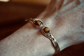 Tiger Eye Brass Bracelet, Birthstone Bracelet, Spiritual Bracelet, Boho Brass Bangle, Statement Cuff, Feminine Jewellery, Gift for Her