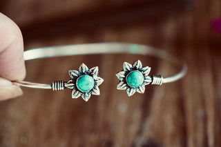 Turquoise Silver Bangle Bracelet – Boho Bracelet with Blue Gemstone – Adjustable Statement Jewellery Gift for Her