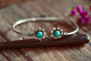 Turquoise Silver Bangle Bracelet – Boho Bracelet with Blue Gemstone – Adjustable Statement Jewellery Gift for Her