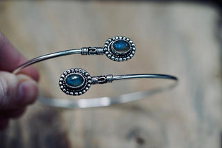 Silver Arm Bracelet Labradorite – Bali Style Silver Upper Arm Bracelet, Boho Goddess Jewellery, Adjustable Statement Arm Band