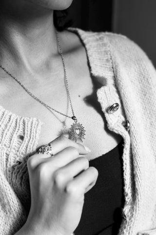 Mexican Sacred Heart Necklace and Earrings Set, Silver Heart Sunburst Jewellery Gift Box