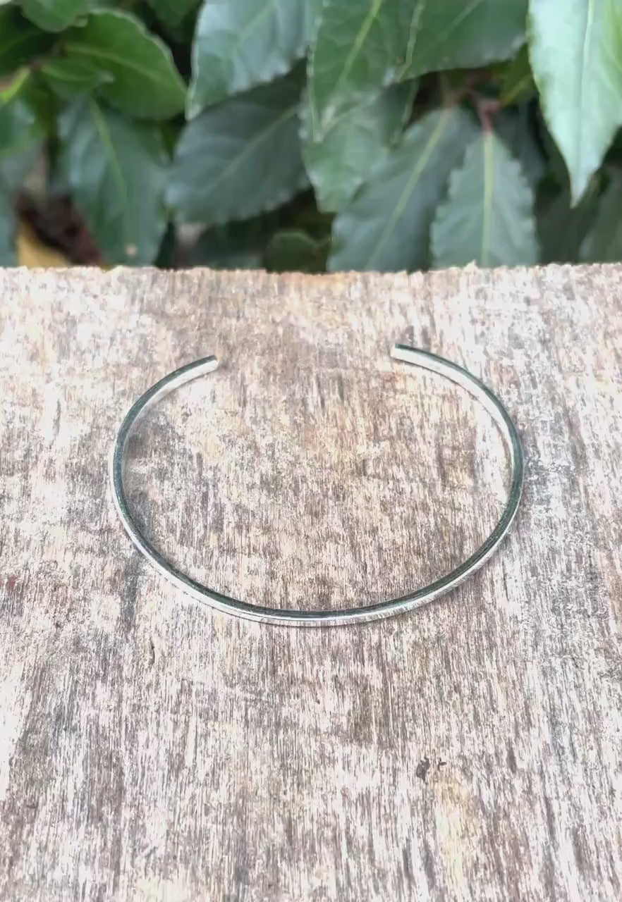 Minimalist Simple Brass Bangle, Elegant Gold Bangle for Her, Stacking Bracelets
