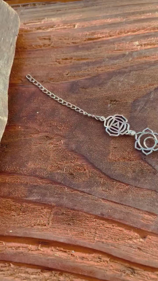 Silver Seven 7 Chakras Bracelet Chain / Yoga / Reiki / Boho / Hippie / Rustic / Ethnic / Crystals / Third Eye / Illuminati