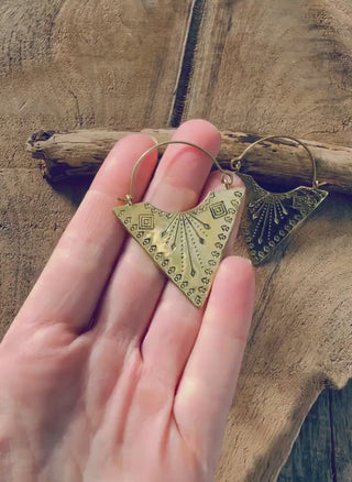 Tribal Triangle Brass Earrings / Aztec / Ethnic / Boho Look / Bohemian