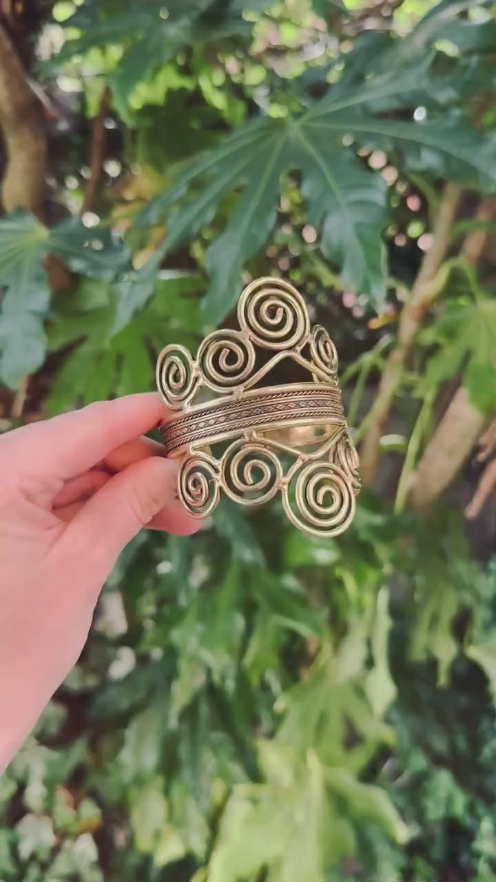 Boho Brass Cuff Bracelet – Adjustable Spiral Arm Cuff – Goddess Statement Bracelet – Tribal Bohemian Jewellery – Festival Wrist Cuff