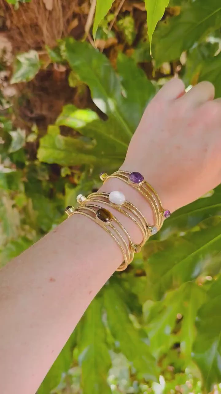 Tripe Stone Tiger's Eye Hammered Brass Bracelet / Adjustable / Bohemian Jewellery / Ethnic  / Boho / Gift for Her / Artisanal