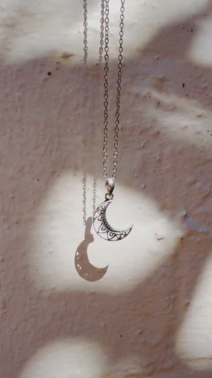 Crescent Moon Silver Pendant Necklace Hypoallergenic Stainless Steel Chain 50cm, Non Tarnish Pendant, Boho Necklace Women