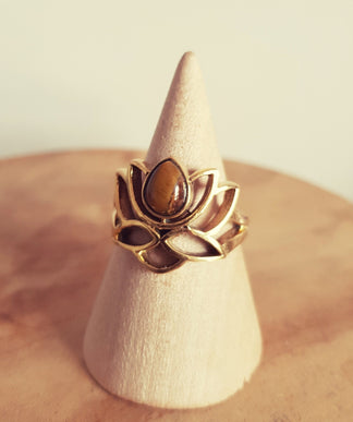 Brass Lotus Flower Ring / Tiger Eye / Large /Boho / Ethnic / Rustic / Tribal / Gypsy / Festival / Indian / Healing / Festival 