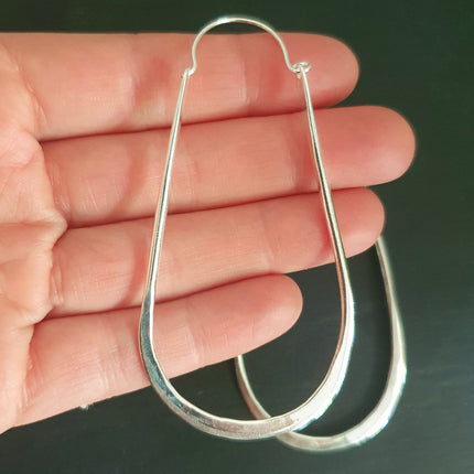 Minimalist Ibiza Silver Hoops / Chic Ethnic Boho Classic XL Bohemian Chic Gypsy Spiral Hippie Hiphop Festival Tribal style