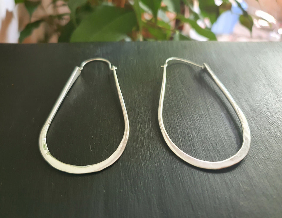 Minimalist Ibiza Silver Hoops / Chic Ethnic Boho Classic XL Bohemian Chic Gypsy Spiral Hippie Hiphop Festival Tribal style