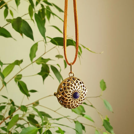Bola Necklace Brass & Lapis Lazuli / Pregnancy / Harmony Ball / Chimes / Bell / Vegan / Ethnic / Boho / Tribasl / Hippie / Rustic / Vegan / 