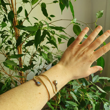 Spiral Boho Bracelet / Bangle / Tiger Eye / Silver / Arm Bracelet / Ethnic / Rustic / Bohemian / Hippie / Gypsy / Psy / Adjustable