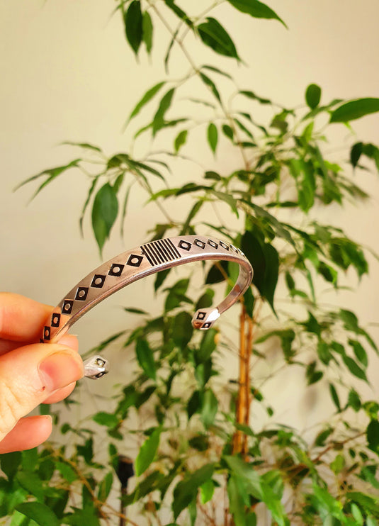 Silver Aztec Bracelet / Bangle / Cuff / Unisex / Boho / Ethnic / Rustic / Bohemian / Hippie / Gypsy / Geometric /