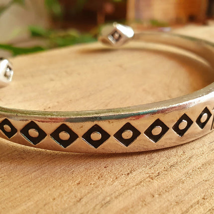 Silver Aztec Bracelet / Bangle / Cuff / Unisex / Boho / Ethnic / Rustic / Bohemian / Hippie / Gypsy / Geometric /