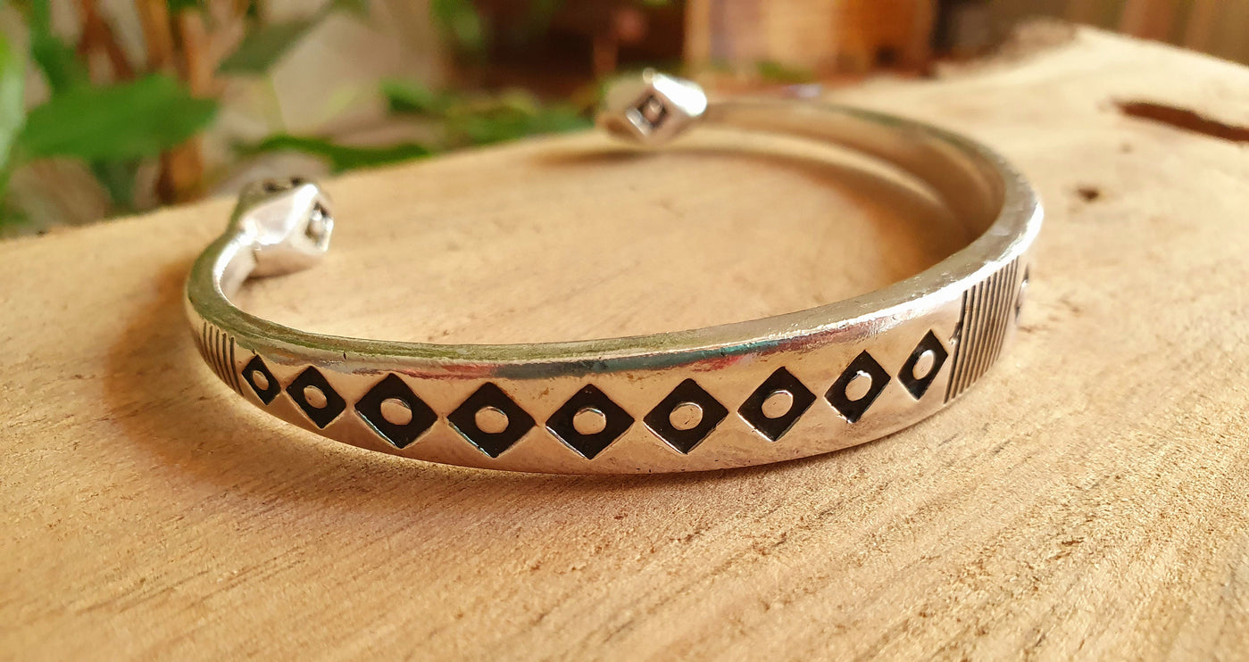 Silver Aztec Bracelet / Bangle / Cuff / Unisex / Boho / Ethnic / Rustic / Bohemian / Hippie / Gypsy / Geometric /