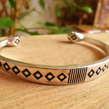 Silver Aztec Bracelet / Bangle / Cuff / Unisex / Boho / Ethnic / Rustic / Bohemian / Hippie / Gypsy / Geometric /