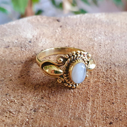 Ethnic style Brass & Moonstone / Moon / Boho / Bohemian / Psy / Rustic / Tribal / Gypsy / Festival / Healing / Festival 