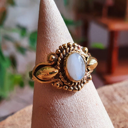 Ethnic style Brass & Moonstone / Moon / Boho / Bohemian / Psy / Rustic / Tribal / Gypsy / Festival / Healing / Festival 
