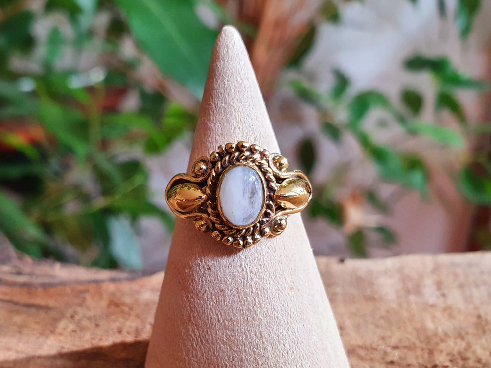 Ethnic style Brass & Moonstone / Moon / Boho / Bohemian / Psy / Rustic / Tribal / Gypsy / Festival / Healing / Festival 