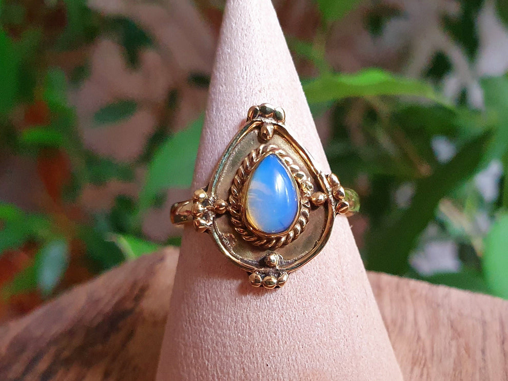 Ethnic style Brass & Moonstone / Moon / Boho / Bohemian / Psy / Rustic / Tribal / Gypsy / Festival / Healing / Festival 