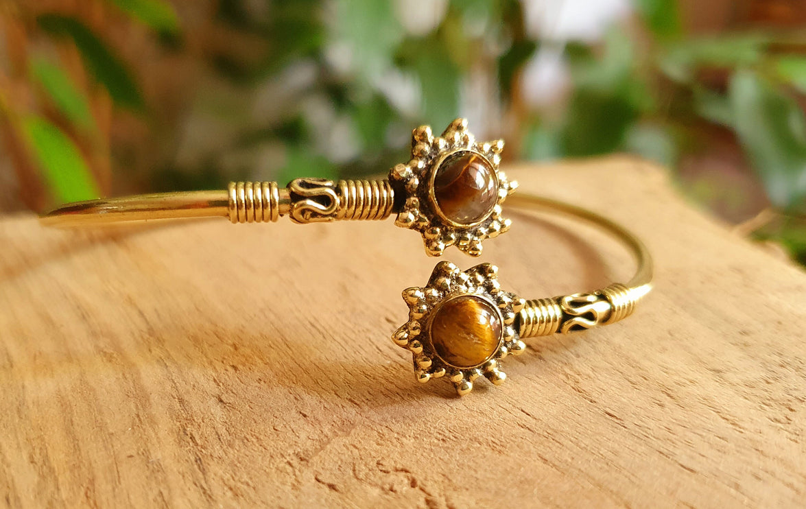 Bali Flower Brass Bracelet / Tiger Eye / Bangle / Ethnic / Rustic / Bohemian / Hippie / Gypsy / Psy / Adjustable