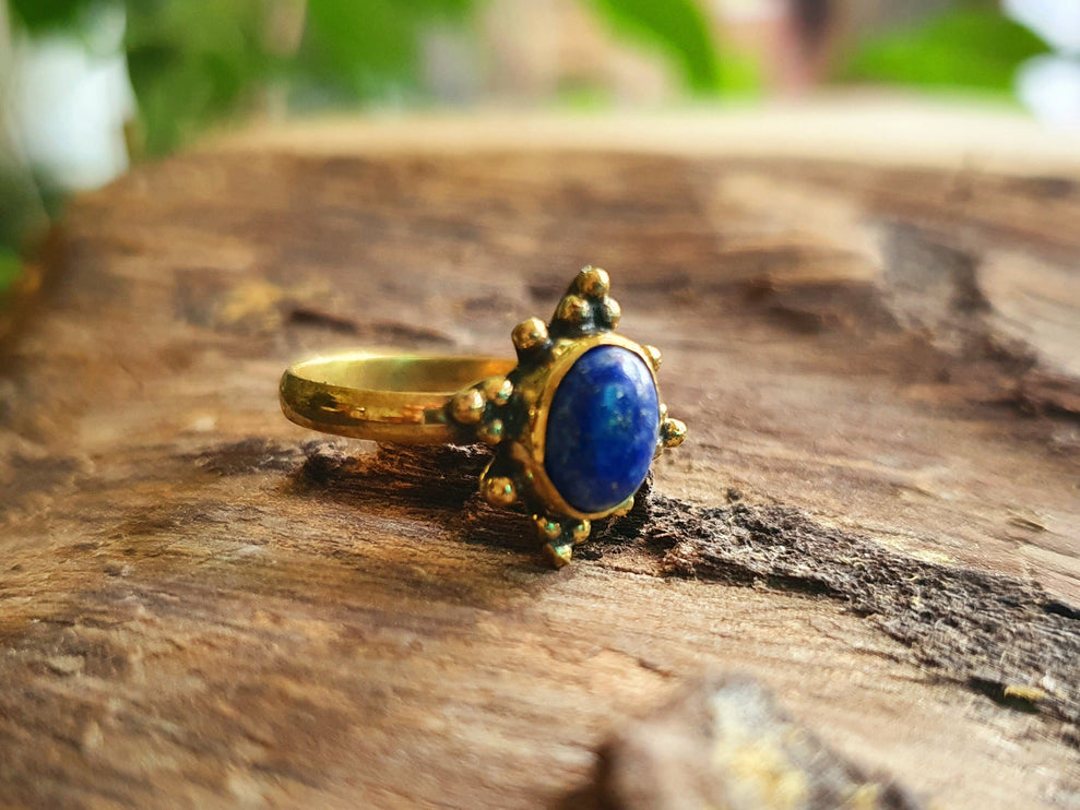 Ethnic style Brass & Lapis Lazuli Ring / Moon / Boho / Bohemian / Psy / Rustic / Tribal / Gypsy / Festival / Healing / Festival 