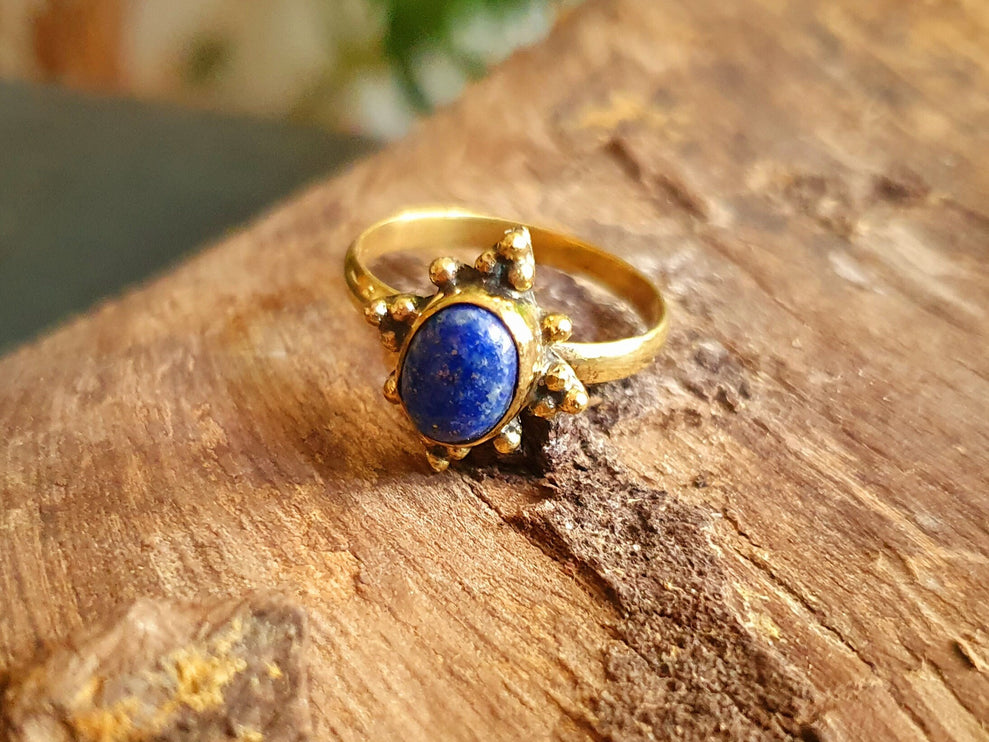 Ethnic style Brass & Lapis Lazuli Ring / Moon / Boho / Bohemian / Psy / Rustic / Tribal / Gypsy / Festival / Healing / Festival 