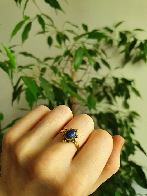 Ethnic style Brass & Lapis Lazuli Ring / Moon / Boho / Bohemian / Psy / Rustic / Tribal / Gypsy / Festival / Healing / Festival 