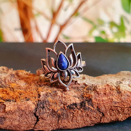 Silver Lotus Flower Ring / Lapis Lazuli / Boho / Ethnic / Rustic / Tribal / Gypsy / Festival / Indian / Healing / Festival 