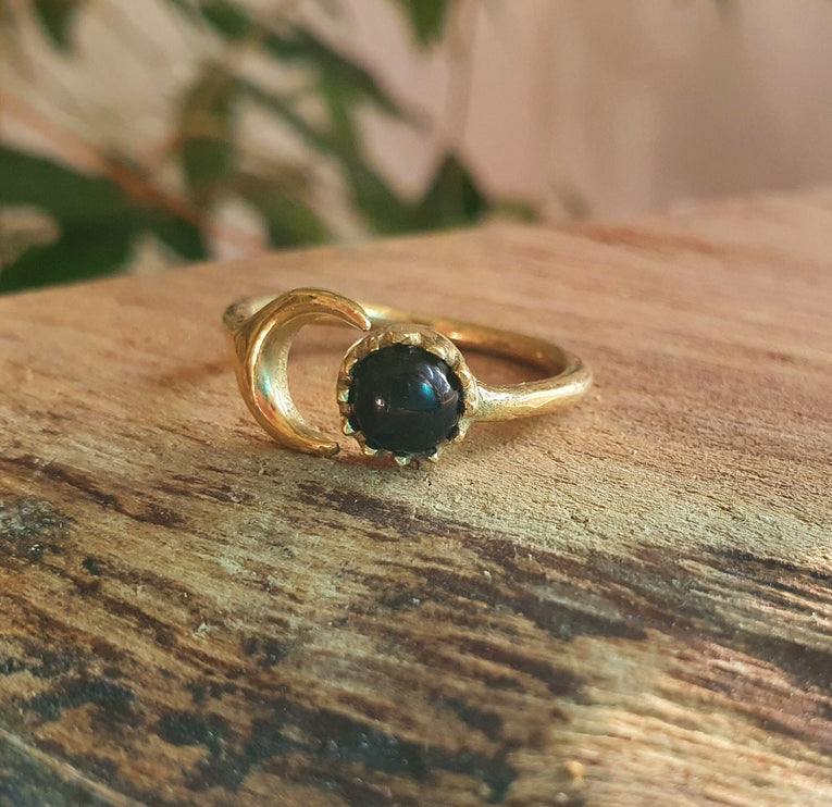 Golden Moon Ring / Black Onyx / Zodiac / Celestial / Boho / Ethnic / Rustic / Tribal / Gypsy / Festival / Healing / Festival 