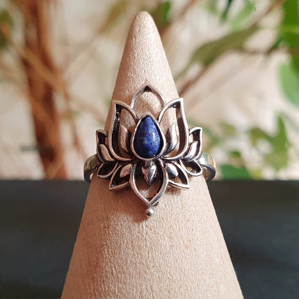 Silver Lotus Flower Ring / Lapis Lazuli / Boho / Ethnic / Rustic / Tribal / Gypsy / Festival / Indian / Healing / Festival 