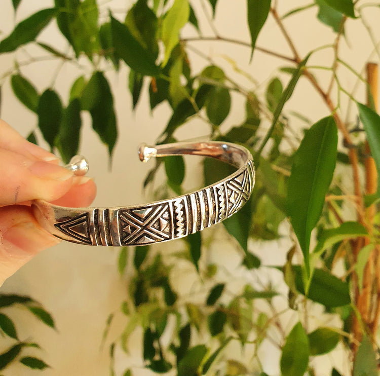 Aztec Silver Bracelet / Tuareg Jewelry / Cuff / Unisex / Boho / Ethnic / Rustic / Bohemian / Hippie / Gypsy / Geometric /