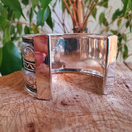 Floral Silver Cuff Bracelet / Tribal / Unisex / Celtic / Boho / Ethnic / Rustic / Bohemian / Gypsy / Cosplay / Costume