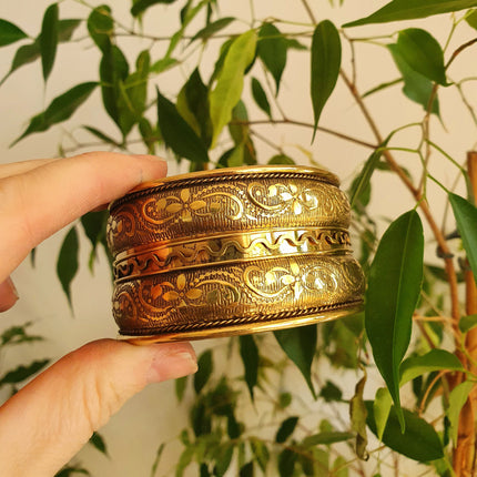 Floral Golden Cuff Bracelet / Tribal / Unisex / Celtic / Boho / Ethnic / Rustic / Bohemian / Gypsy / Cosplay / Costume
