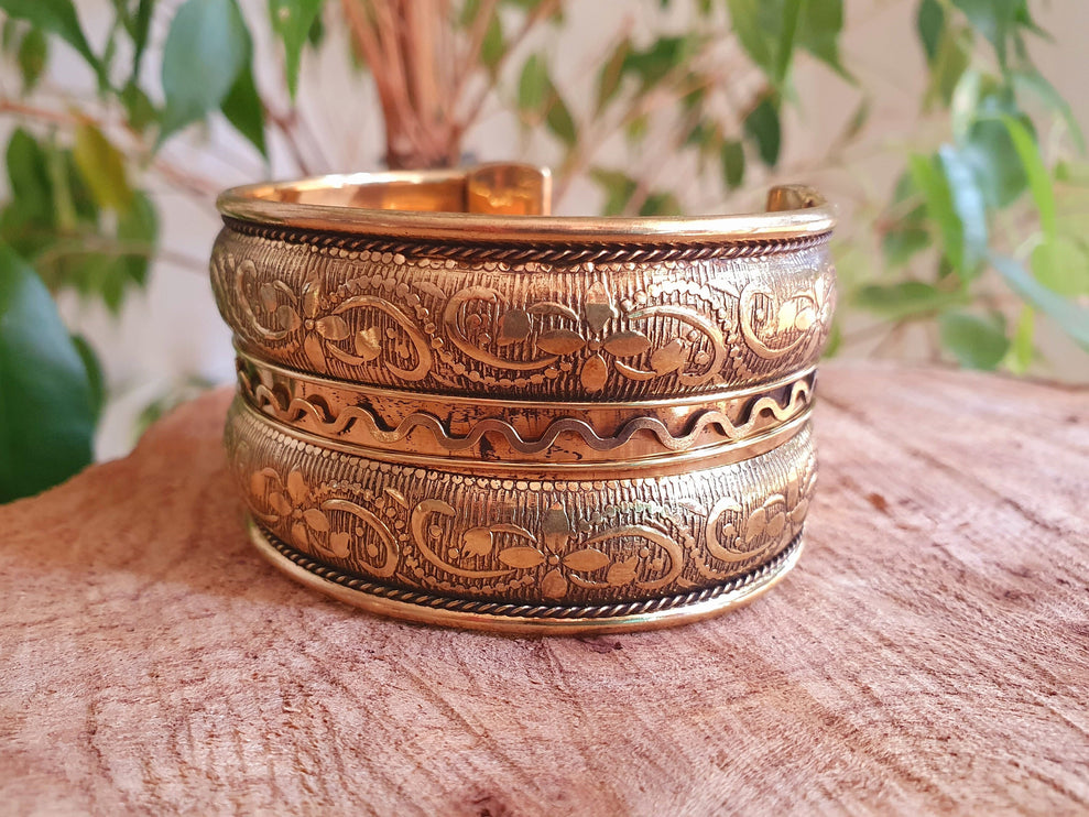 Floral Golden Cuff Bracelet / Tribal / Unisex / Celtic / Boho / Ethnic / Rustic / Bohemian / Gypsy / Cosplay / Costume