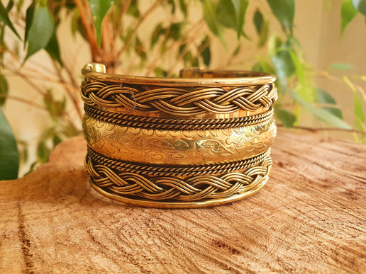 Textured Golden Cuff Bracelet / Tribal / Unisex / Celtic / Nordic / Boho / Ethnic / Rustic / Bohemian / Gypsy / Jewellery / Mens jewelery /