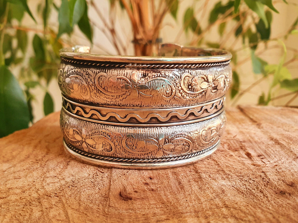 Floral Silver Cuff Bracelet / Tribal / Unisex / Celtic / Boho / Ethnic / Rustic / Bohemian / Gypsy / Cosplay / Costume