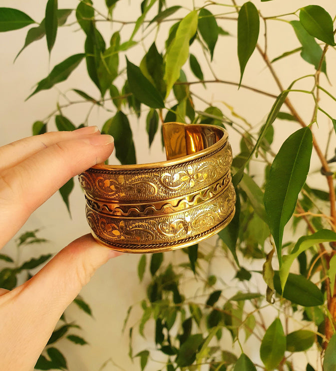 Floral Golden Cuff Bracelet / Tribal / Unisex / Celtic / Boho / Ethnic / Rustic / Bohemian / Gypsy / Cosplay / Costume