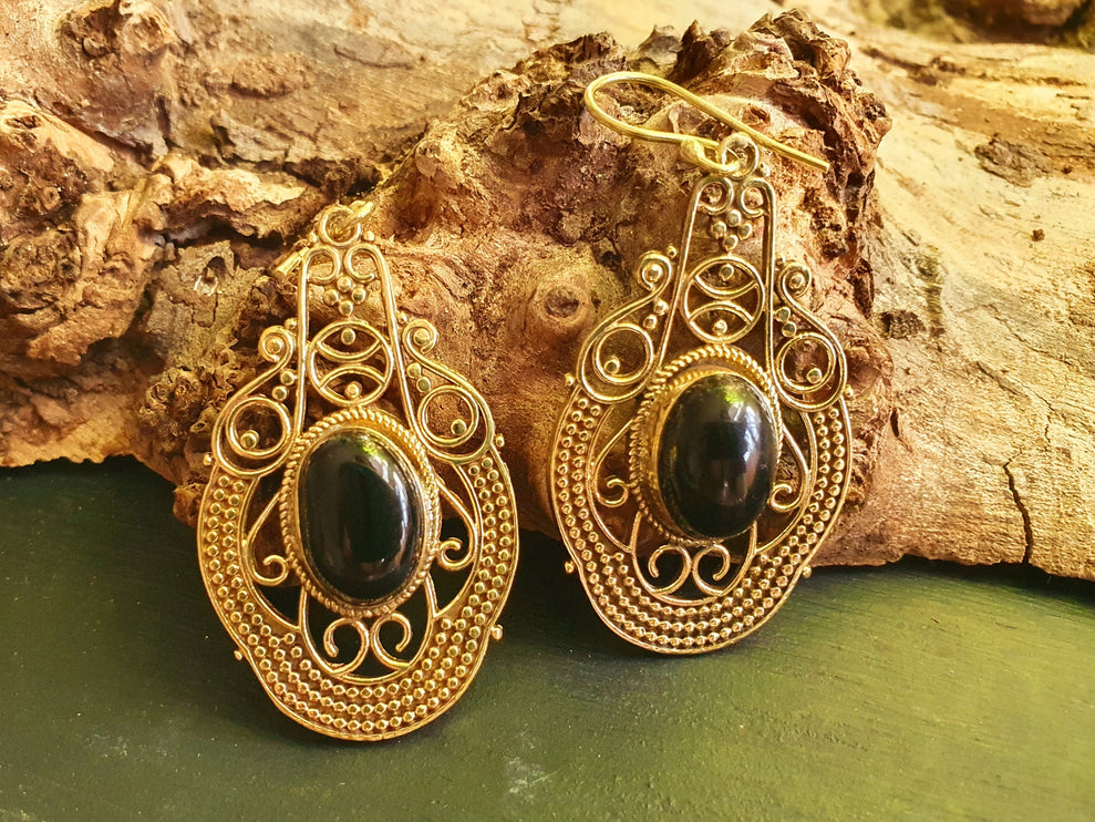 Large Blac Onyx Brass Drop Dangle earrings / Birth Stone / Ethnic / rustic, yoga, hippie, gypsy, pretty, psy, boho, bohemian, festival