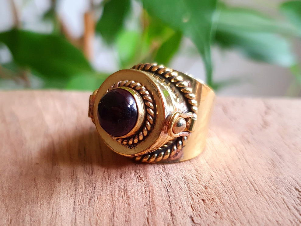 Gold Poison Ring / Brass & Amethyst / Alchemy / Locket Ring / Boho / Bohemian / Rustic / Tribal / Gypsy / Festival / Healing / Festival 