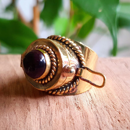 Gold Poison Ring / Brass & Amethyst / Alchemy / Locket Ring / Boho / Bohemian / Rustic / Tribal / Gypsy / Festival / Healing / Festival 