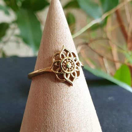 Bague Fleur dorée / Laiton Mandala / Bohème / Boho / Psy / Gypsy / Ethnique / Rustique / Hippie / Tribal / Festival /