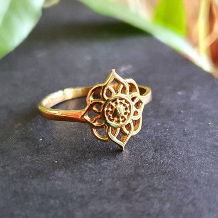 Bague Fleur dorée / Laiton Mandala / Bohème / Boho / Psy / Gypsy / Ethnique / Rustique / Hippie / Tribal / Festival /