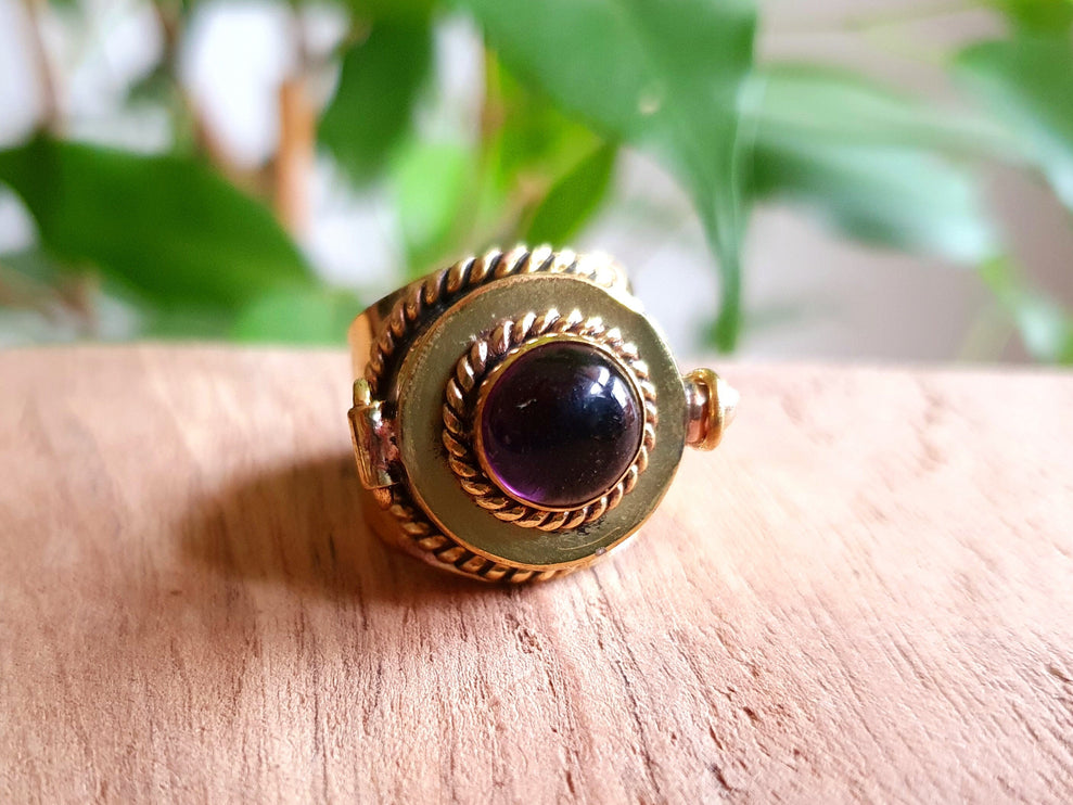 Gold Poison Ring / Brass & Amethyst / Alchemy / Locket Ring / Boho / Bohemian / Rustic / Tribal / Gypsy / Festival / Healing / Festival 