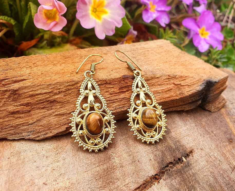 Tiger Eye earrings Brass Drop Dangle earrings / Birth Stone / Ethnic / rustic, yoga, hippie, gypsy, pretty, psy, boho, bohemian, festival