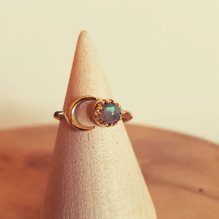 Galaxy Sun & Moon Brass Ring / Labradorite / Zodiac / Purple / Boho / Ethnic / Rustic / Quartz / Tribal / Gypsy / Heaing / Festival 