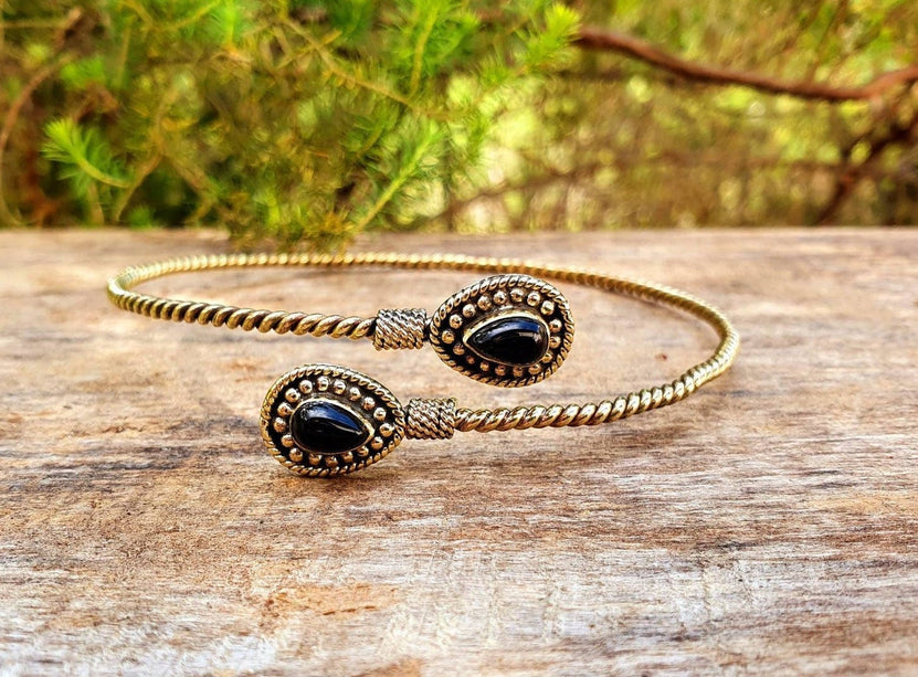 Bracelet de Bras Onyx Noir Laiton / Hauteur de Bras / Spirale Jonc Boho / Laiton / Bijou Corps / Tribal / Rustique / Ethnique / Bohème /