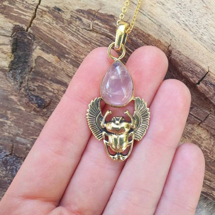 Quartz Rose Collier Scarabée / Laiton / Talisman / Chaine Hypoallergénique / Acier Inoxydable / Bohème / Ethnique