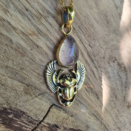 Quartz Rose Collier Scarabée / Laiton / Talisman / Chaine Hypoallergénique / Acier Inoxydable / Bohème / Ethnique