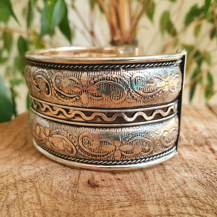 Floral Silver Cuff Bracelet / Tribal / Unisex / Celtic / Boho / Ethnic / Rustic / Bohemian / Gypsy / Cosplay / Costume